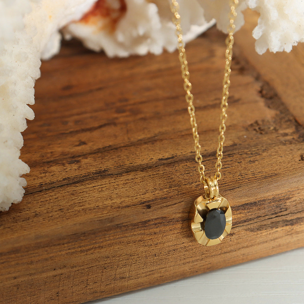 Black Zircon Pendant Geometric Clavicle Chain Cn0298