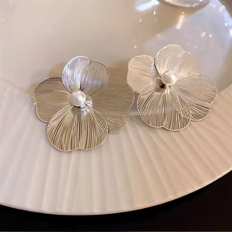 Large Flower Earrings Cn342