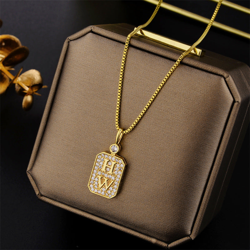 Perfume Bottle Letter Hw Letter Necklace Cn424