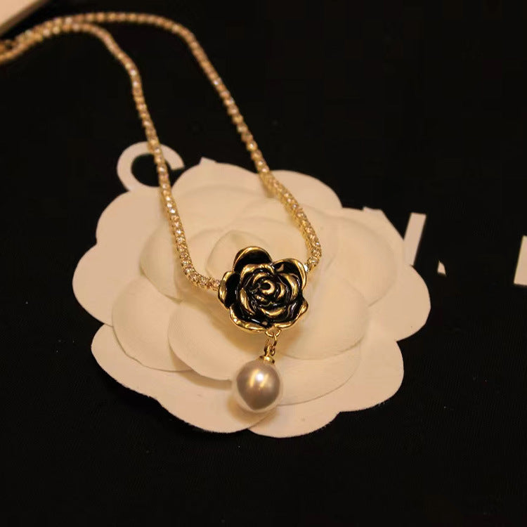 Camellia Rhinestone Necklace Cn504