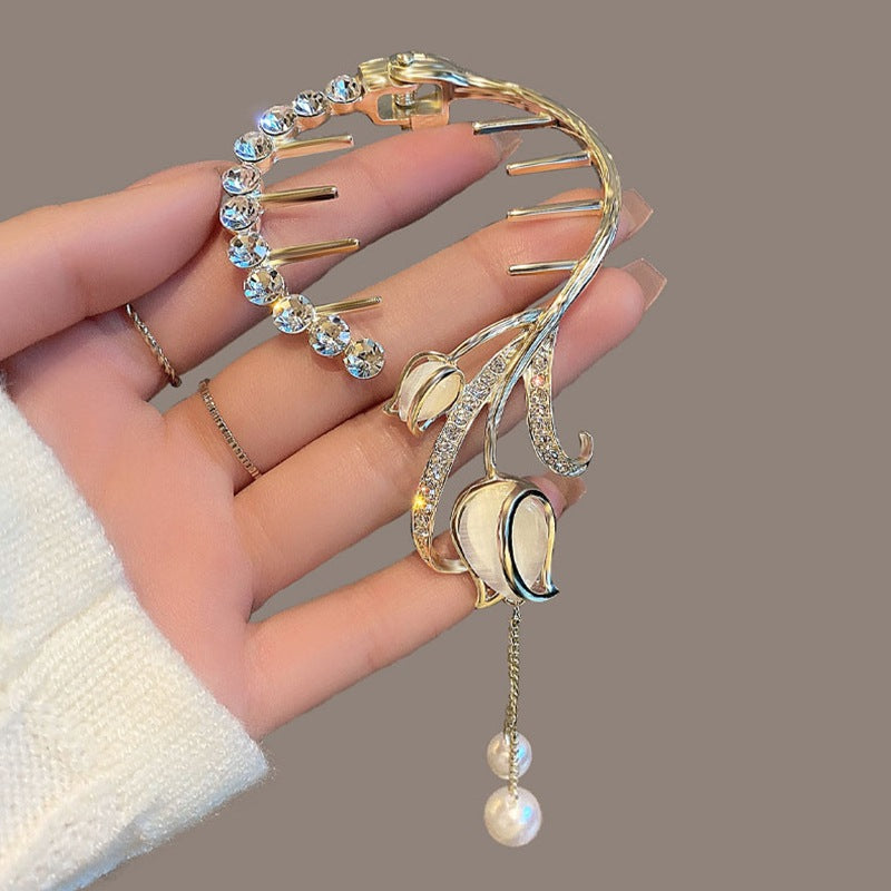 Tulip Tassel Hairpin Cn0204