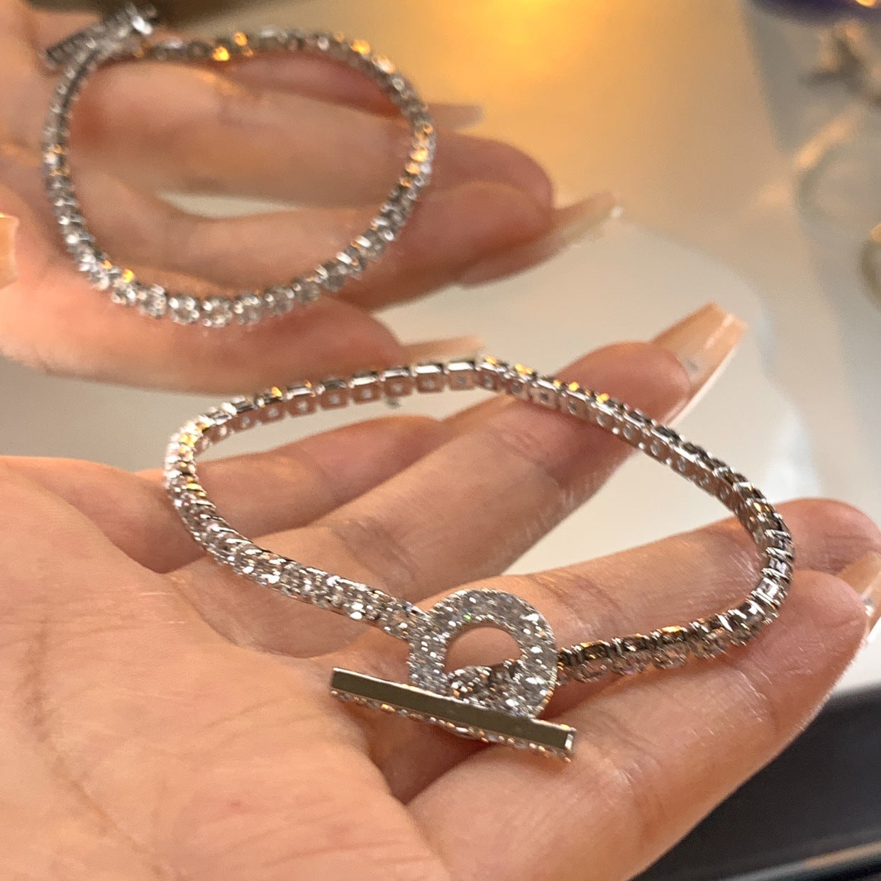 Full Zirconium Niche Design Bracelet Cn468