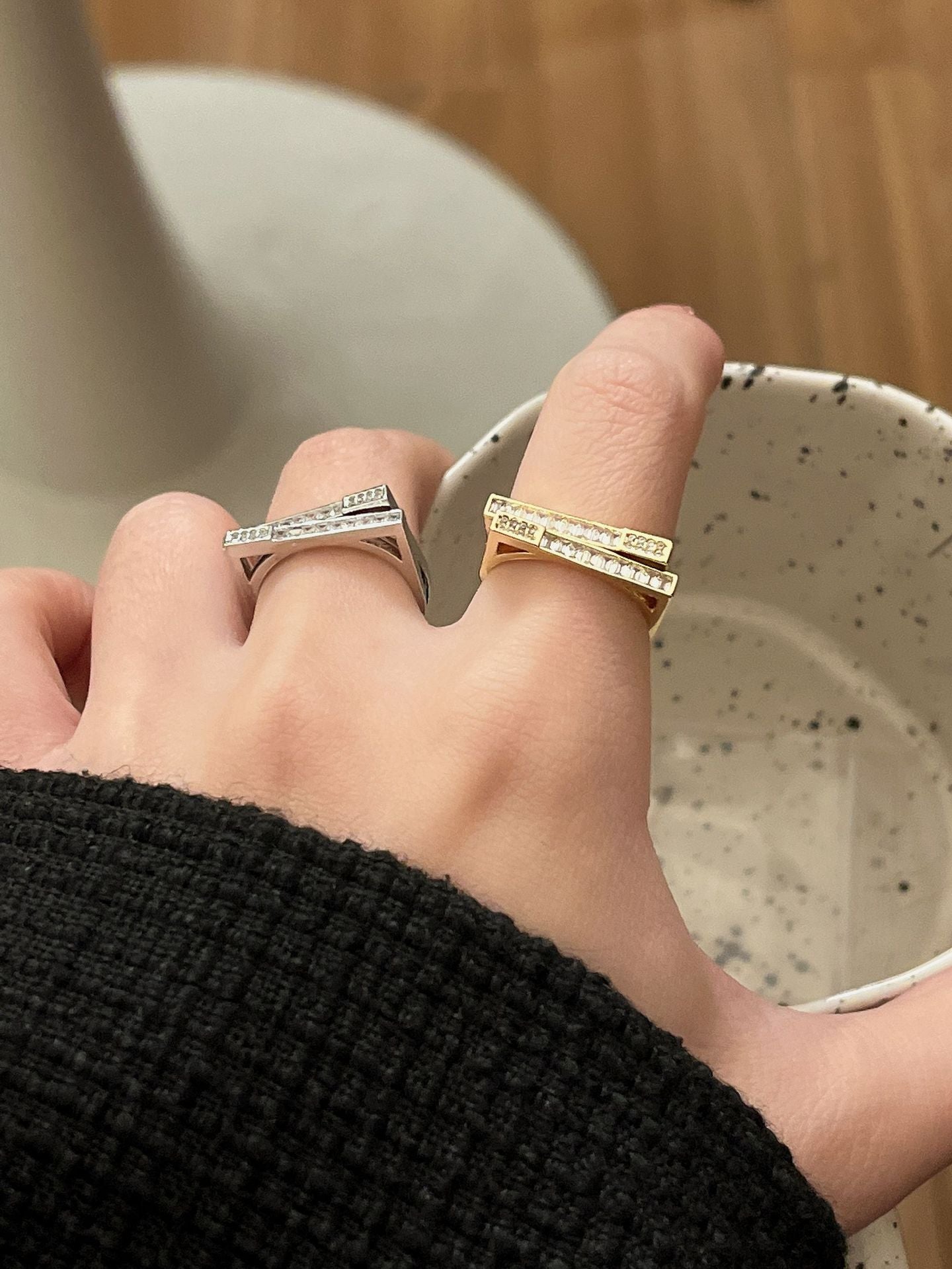 Double-Layer Micro Inlaid Zircon Open Ring Cn0202