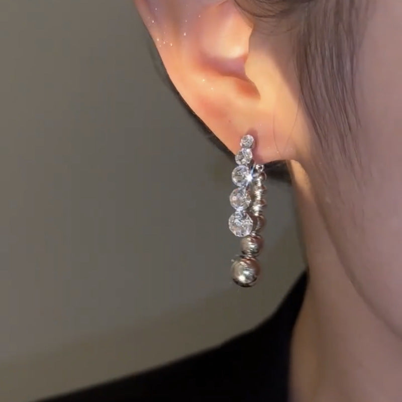 Front and Rear Dual-Wear Rhinestone Bianhua Earrings Cn0313