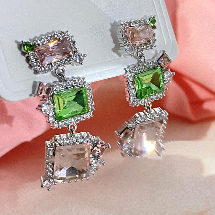 Silver Stud Rhinestone-Encrusted Pink Square Tassel Earrings Cn543