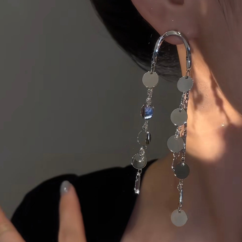 Long Smart Design Earrings Cn409