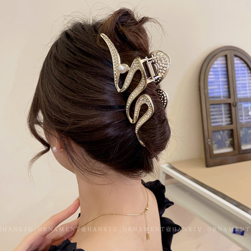 Rhinestone Pearl Lines Serpentine Grip Cn0238