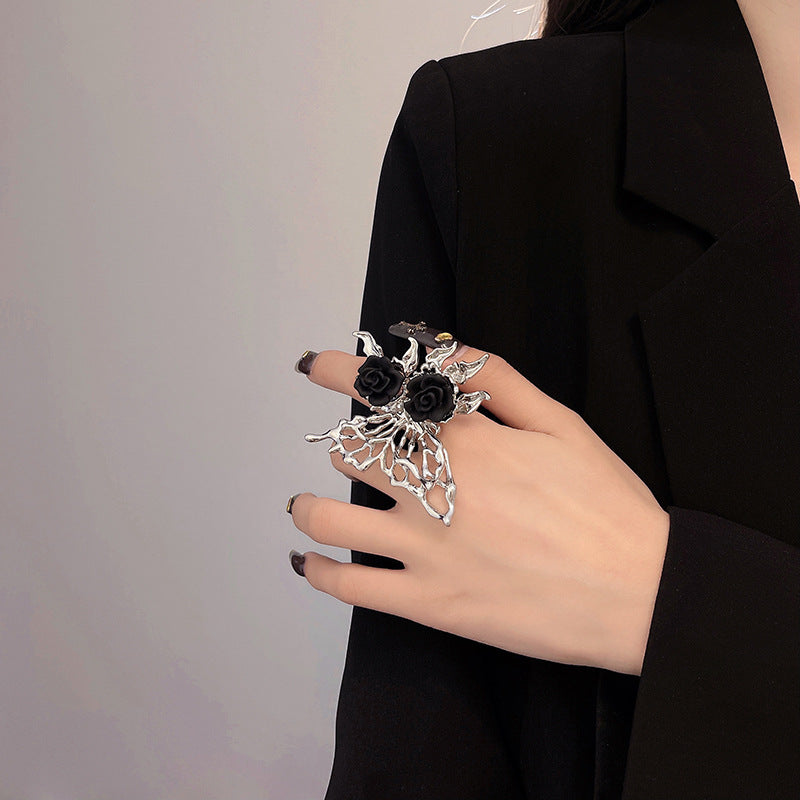 रोज बटरफ्लाई रिंग फीमेल ओपनिंग एडजस्टेबल