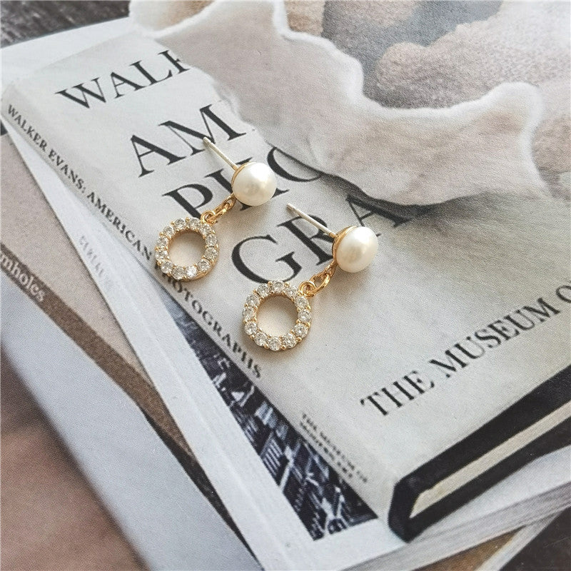 گوشواره دایره کوچک زیرکون گردنبند آب شیرین