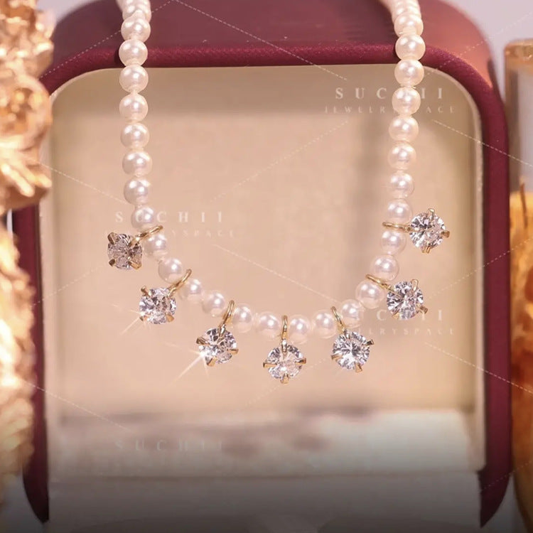 Sweet vintage  zircon tassel necklace