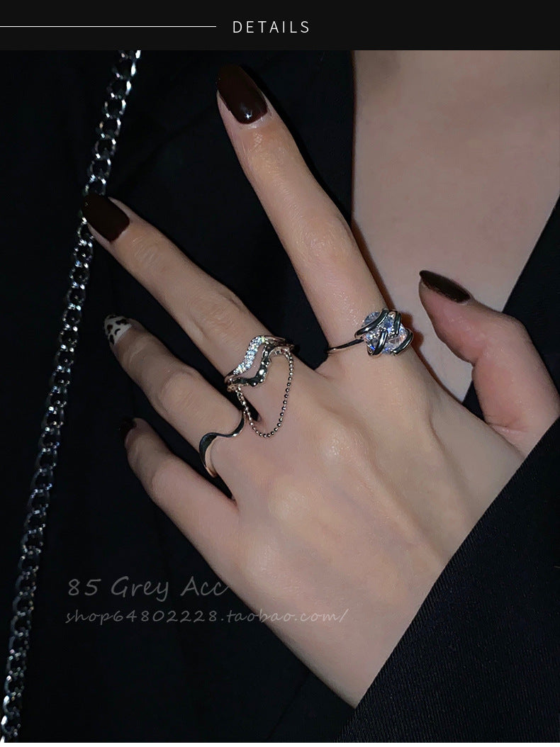 Bộ ba vòng mở hình học zircon