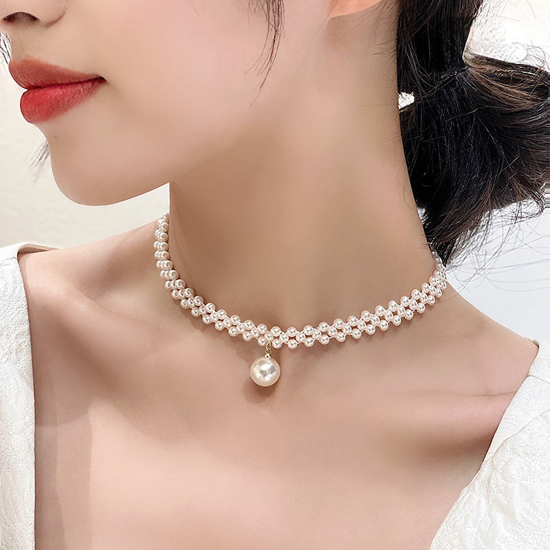 Woven three-row pearl clavicle chain neck chain
