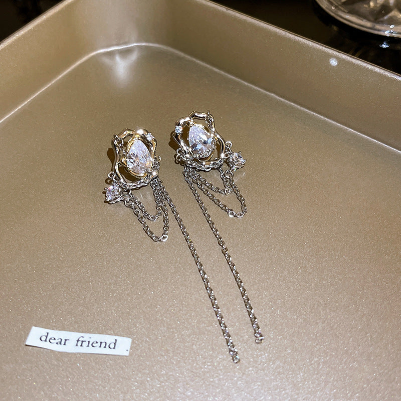 گوشواره های نامنظم حاشیه ای زیرکون قطره ای