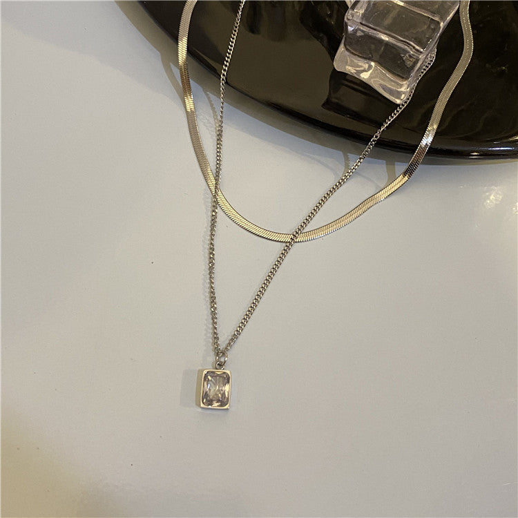 Basit çift zirkon yılan zincir kolye