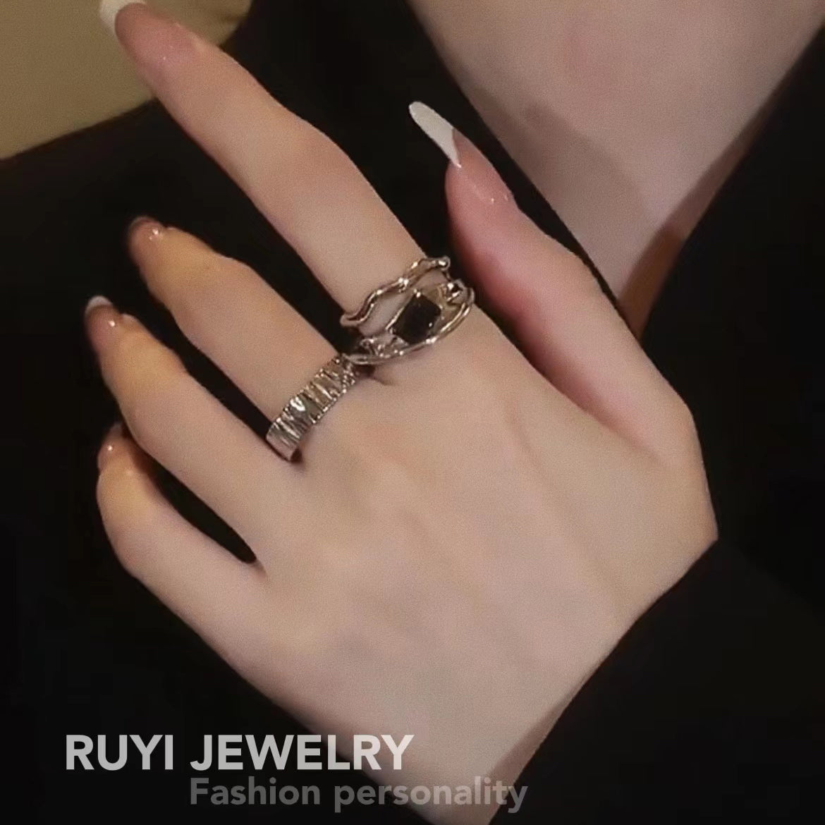 Bộ hai mảnh vòng mở sóng hình học