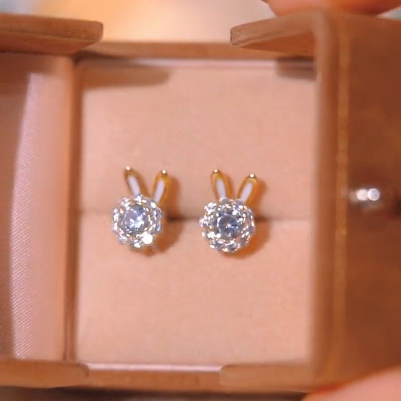 Rotating Bunny Stud Earrings