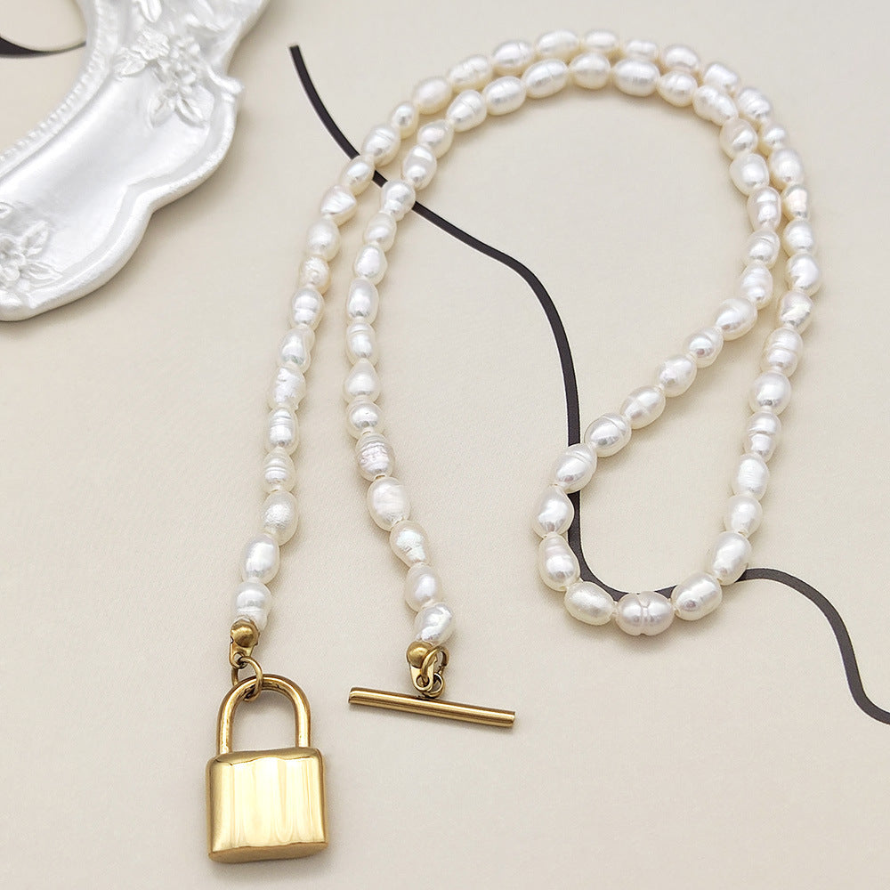 Vintage titanium steel lock head freshwater necklace female