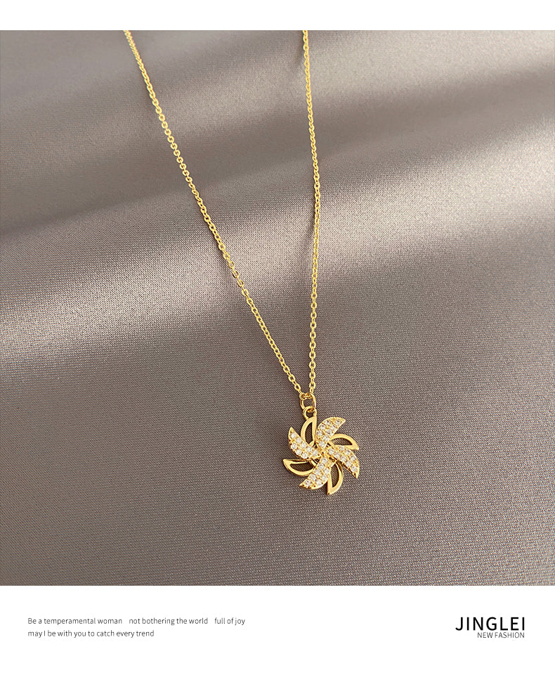 Kalung kincir angin yang dapat diputar untuk wanita musim panas mewah ceruk rantai klavikula 2021 perasaan desain baru aksesoris kalung merah bersih