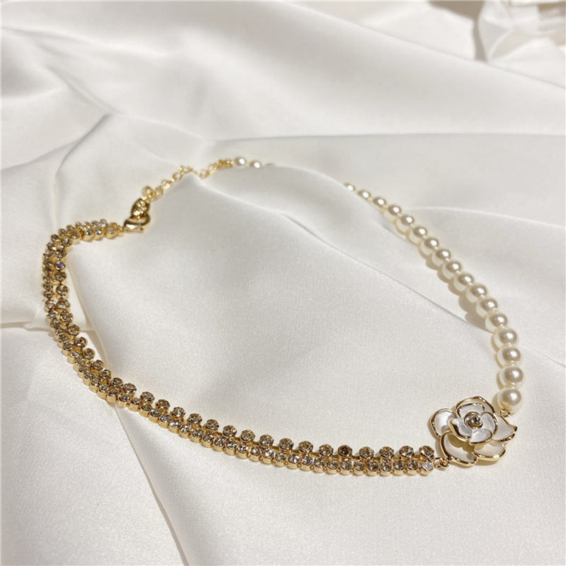 카멜리아 펜던트 체인 메탈 쇄골 체인