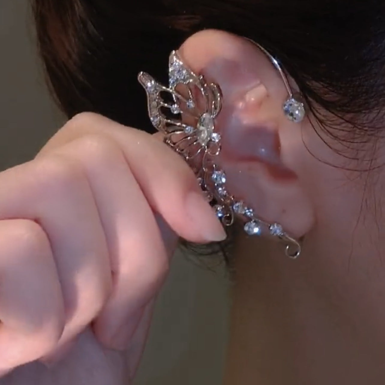 گوشواره پروانه ای الماس بدون سوراخ