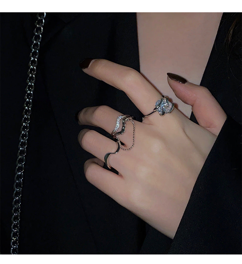 Bộ ba vòng mở hình học zircon