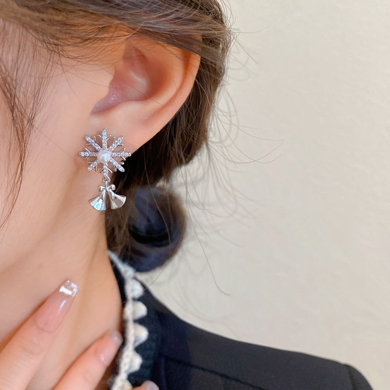 گوشواره زیرکون قابل چرخش درخت کریسمس دانه برف