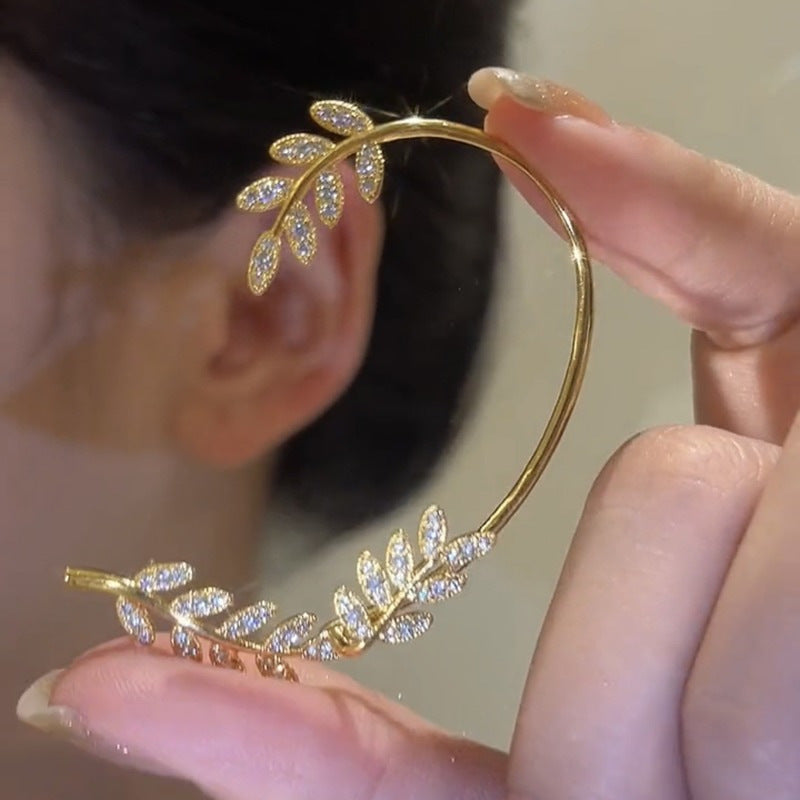 Full of leaves and ears, women can remove two gold branches and jade leaf earrings