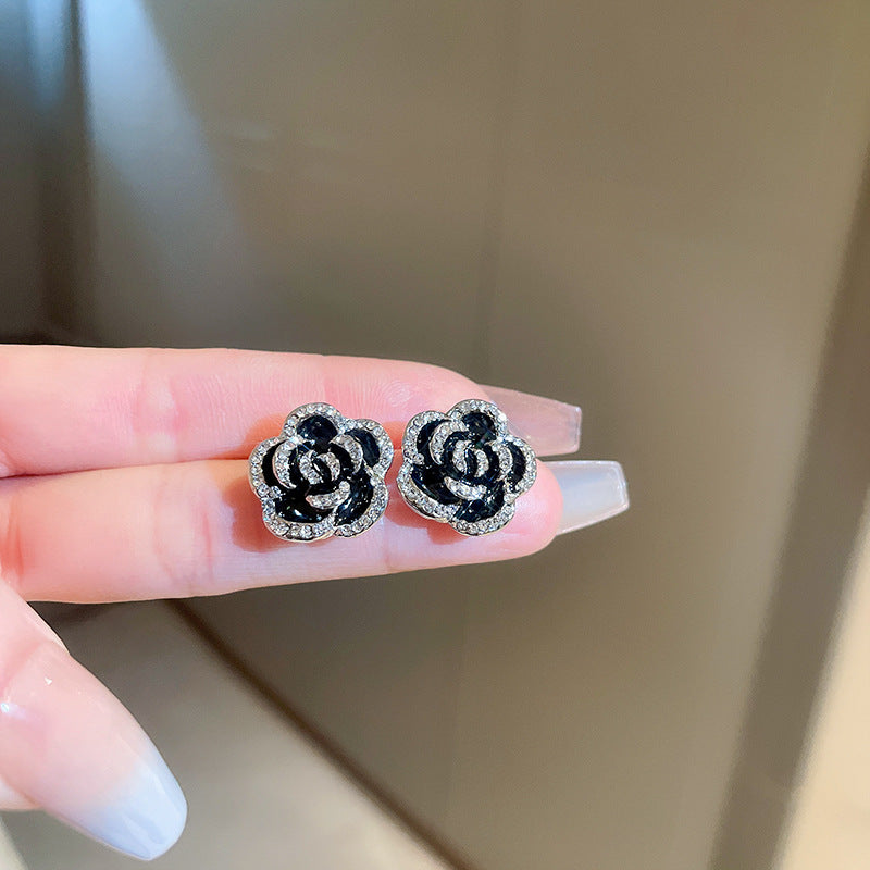 گردنبند کریستال کاملیا قطره الماس