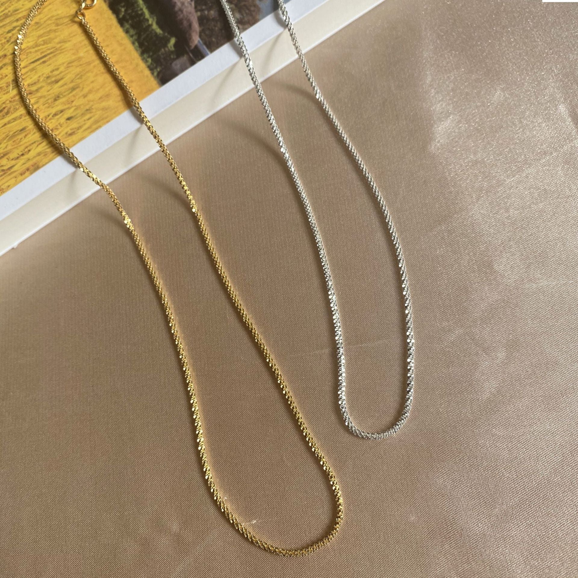 Kalung Gemerlap Riak Air Perak S925 Wanita