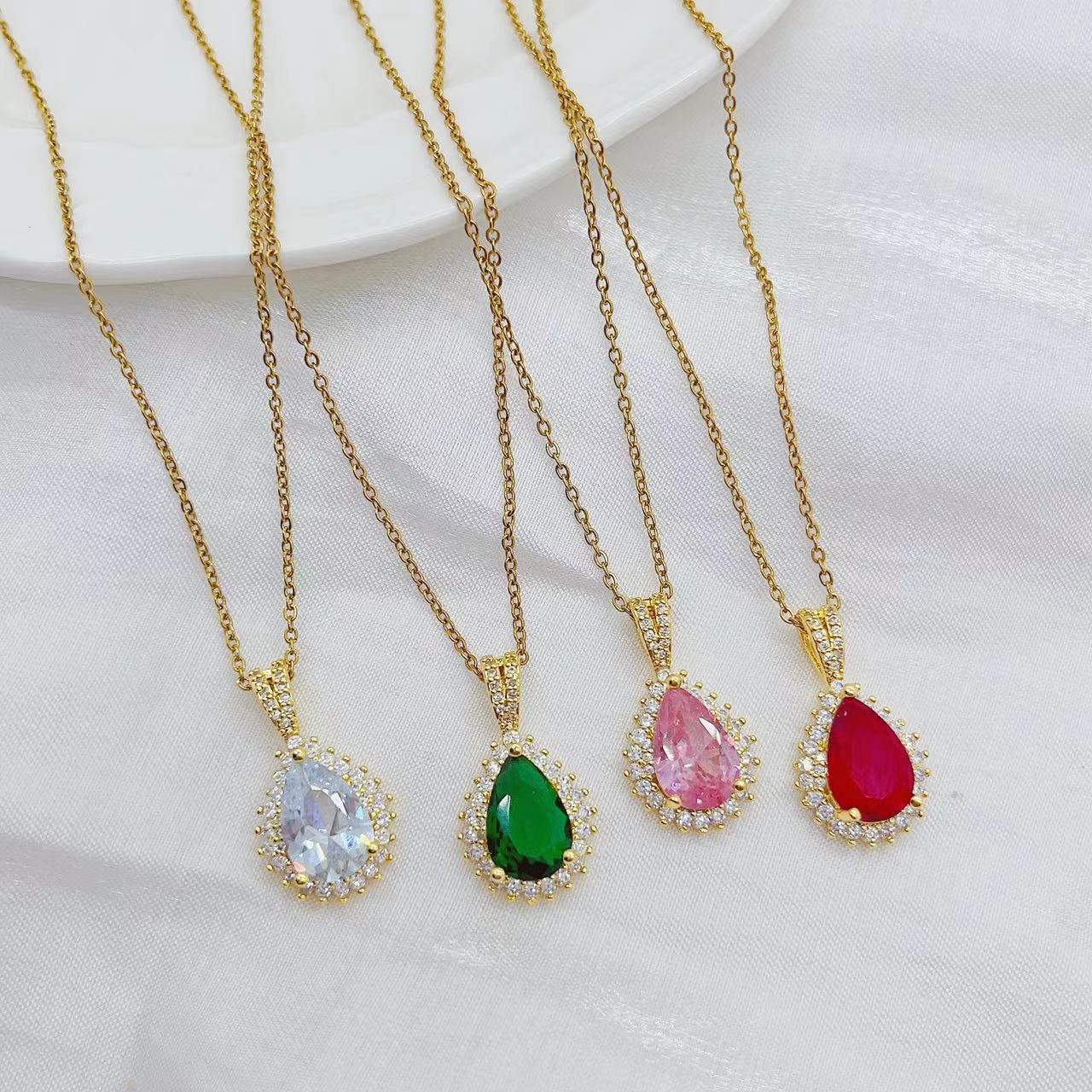 Kalung Tetesan Zirkon Warna Bertatahkan Mikro Tembaga Mengkilap