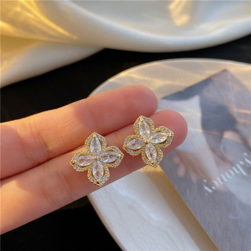 Zircon Rotatable Four-leaf Flower Earrings
