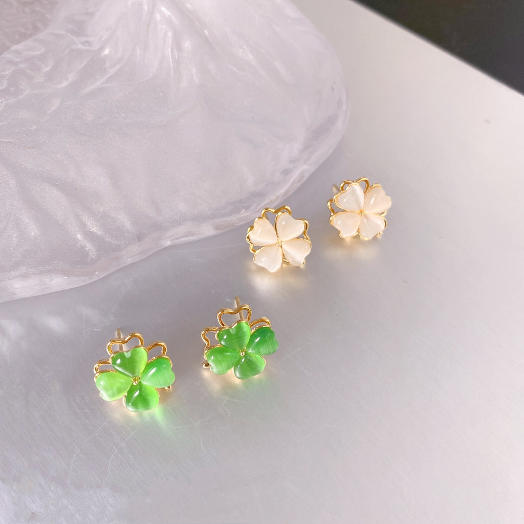 Opal four-leaf clover rotating small earrings