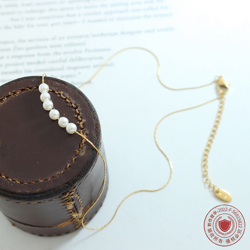 Joker imitation necklace