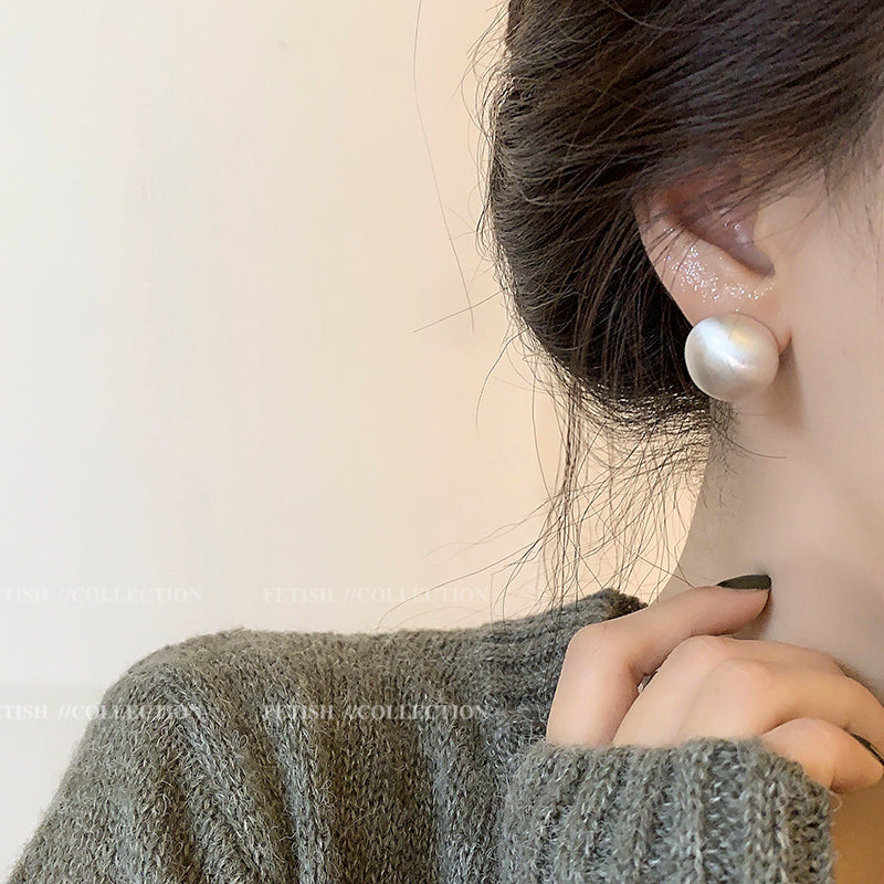 گوشواره نخودی توپی برس خورده فلزی مات زنانه