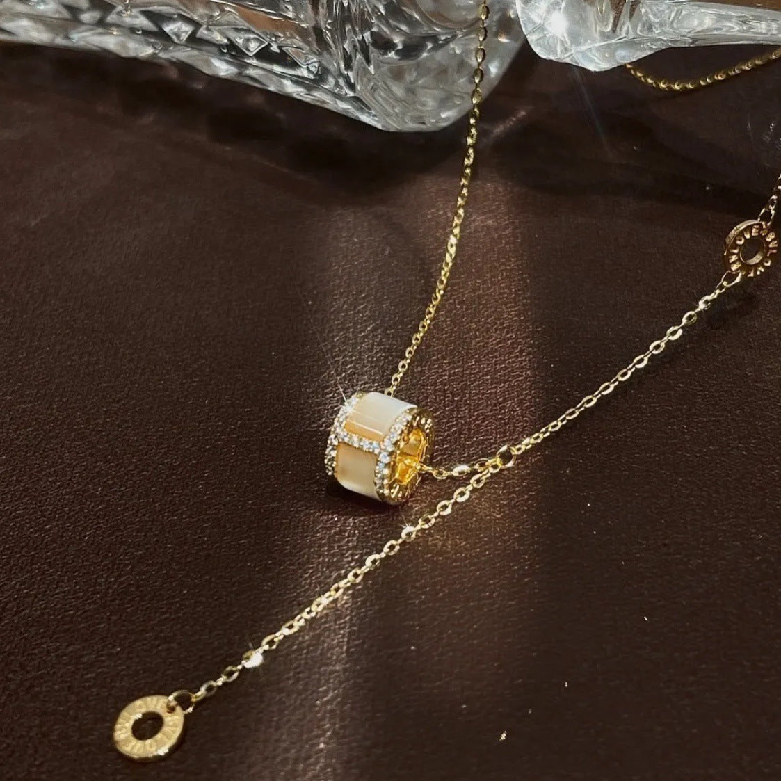 Natural mother shell slightly inlaid with zirconium waist necklace