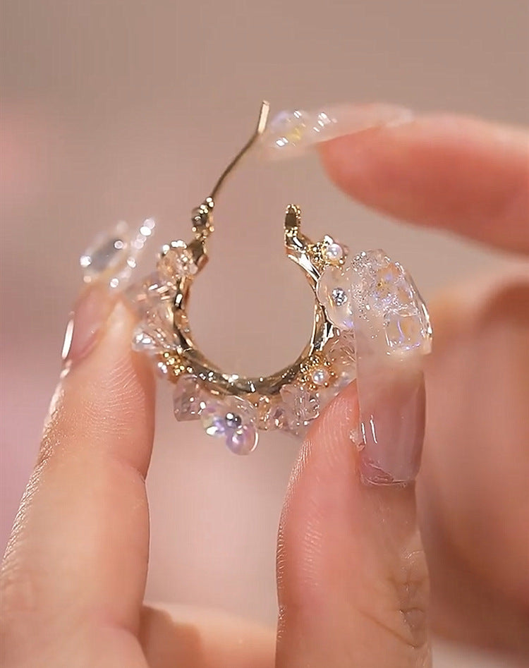 گوشواره گل صدفی کریستالی