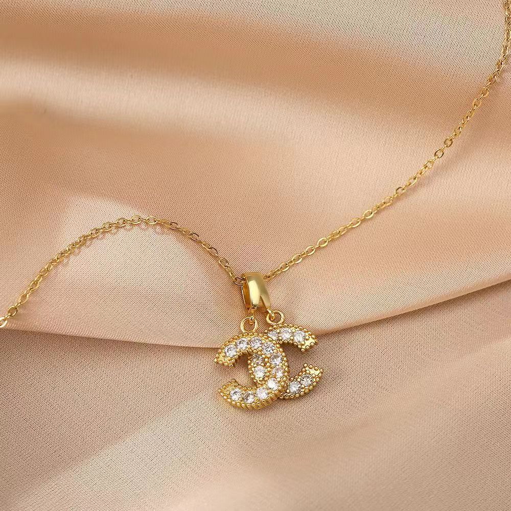 Letter double c necklace