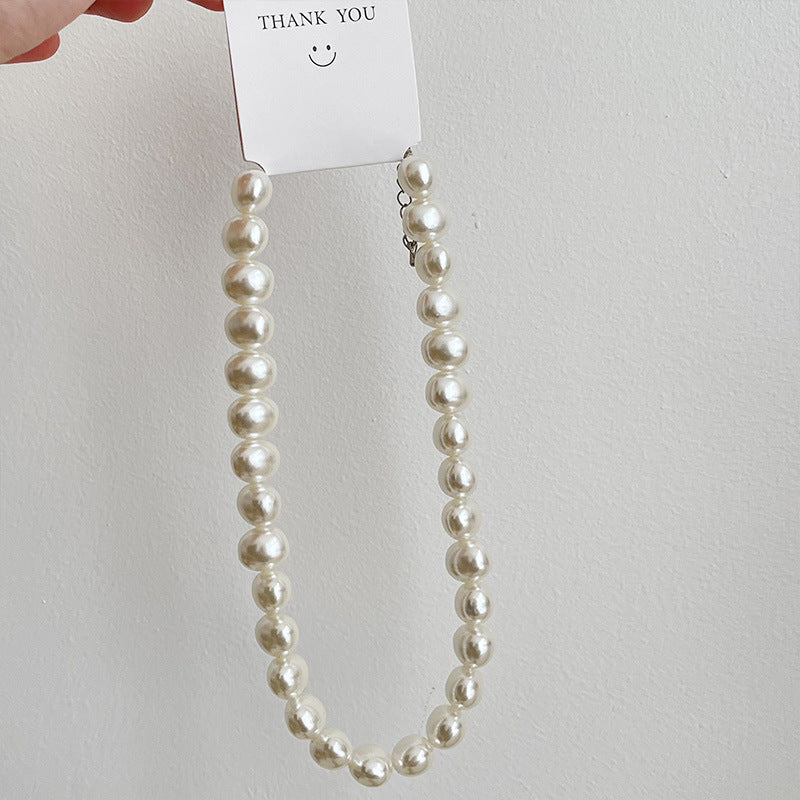 گردنبند و گوشواره بزرگ رترو