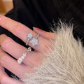 Zircon Star Opening Ring Female