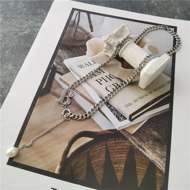 Gold and silver two-color letter B stitching drop pendant short necklace