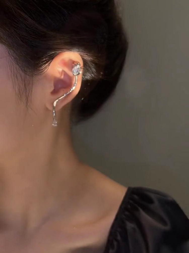 گیره استخوانی گوشواره لاله با شخصیت زیبا گوشواره گوشواره گوشواره گوشواره گوشواره یک تکه