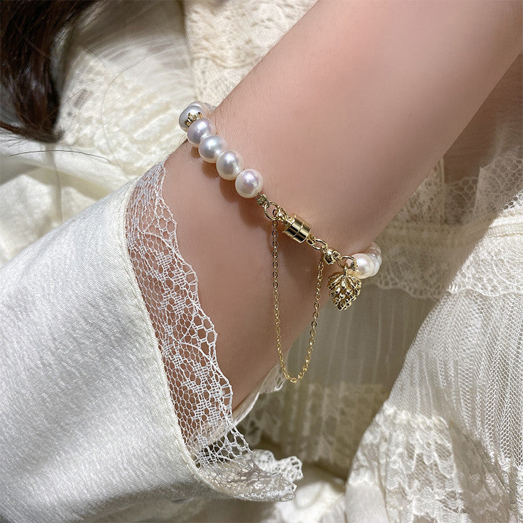 Gelang Gesper Magnet Air Tawar Biji Pinus