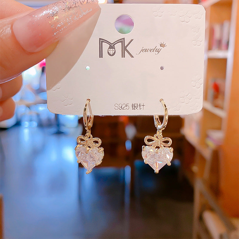 دکمه گوش عشق کمان شیرین