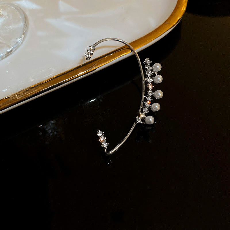 Diamond  Ear Hanging