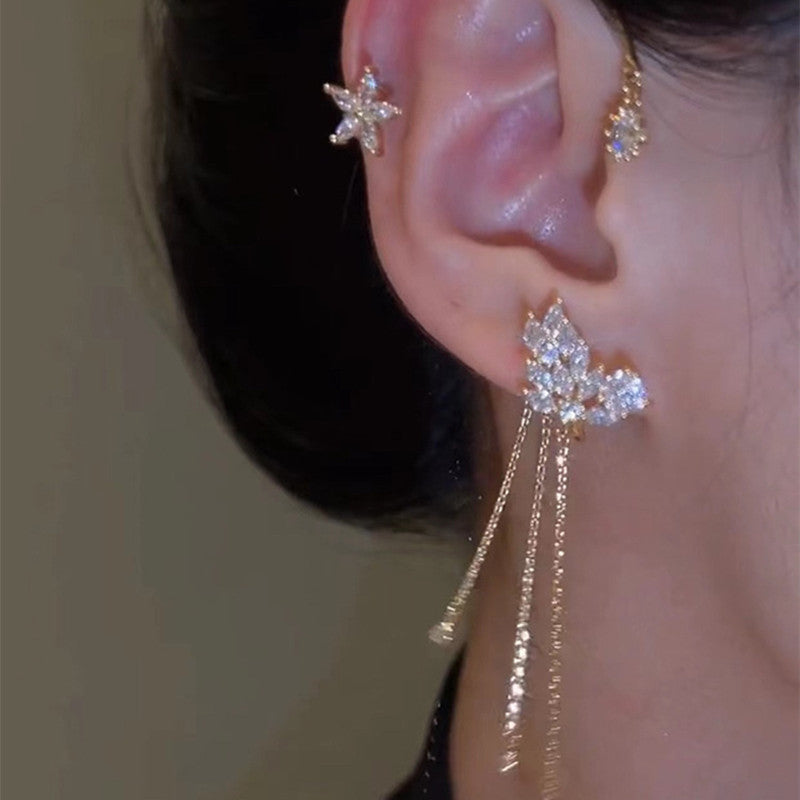 Slightly set with butterflies and shining stars women's aurless holes