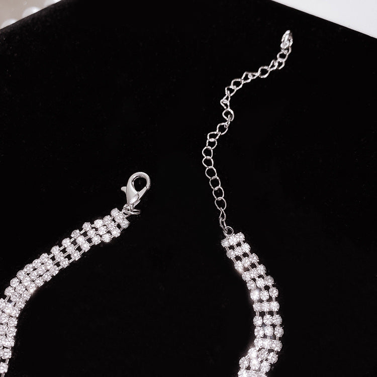 ডায়মন্ড বাটারফ্লাই নেকলেস