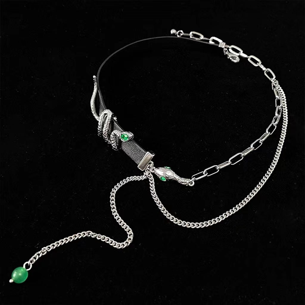 روح کے سانپ کا ہار