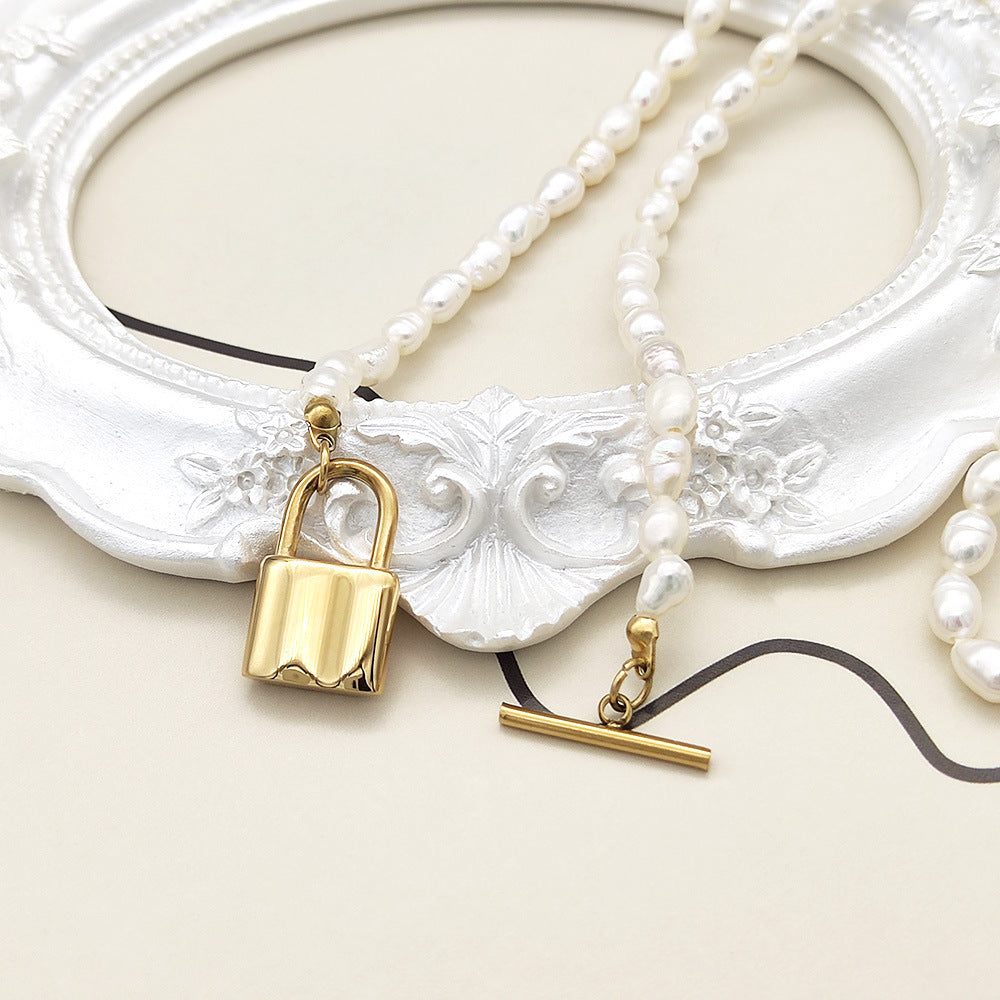 Vintage titanium steel lock head freshwater necklace female