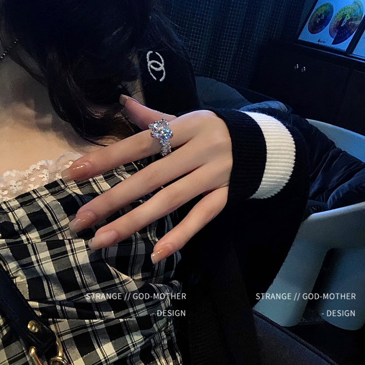 Kim cương tình yêu Ánh sáng lãng mạn Sang trọng Zircon hình trái tim Full Diamond Open Ring