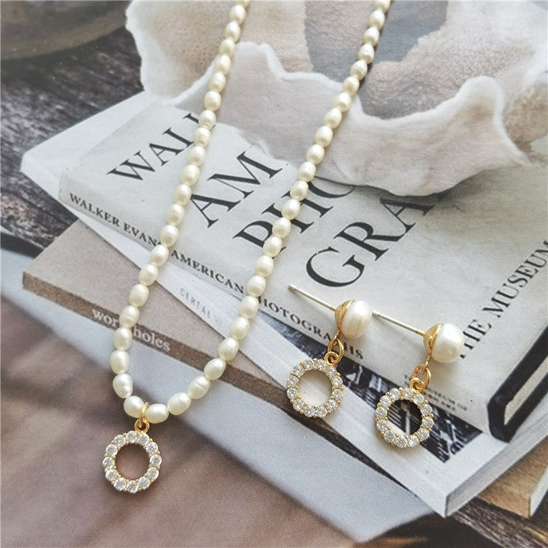 گوشواره دایره کوچک زیرکون گردنبند آب شیرین